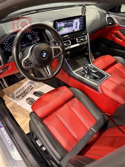 بي ام دبليو 8 الفئة